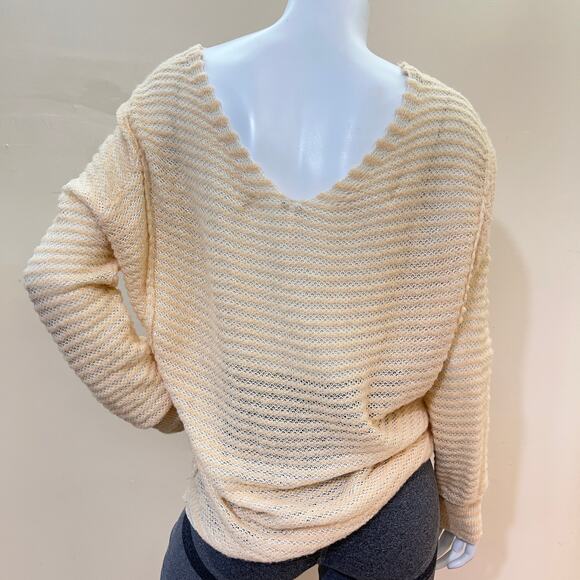 Free People Bumblebee Oversized Open Knit V-Neck Slouchy Sweater Peach Pink L - Picture 2 of 8